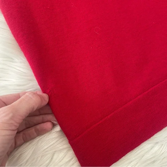 Eileen Fisher Merino Wool Red Cardigan Sweater Long Sleeve Size Small Small Hole - Picture 4 of 6